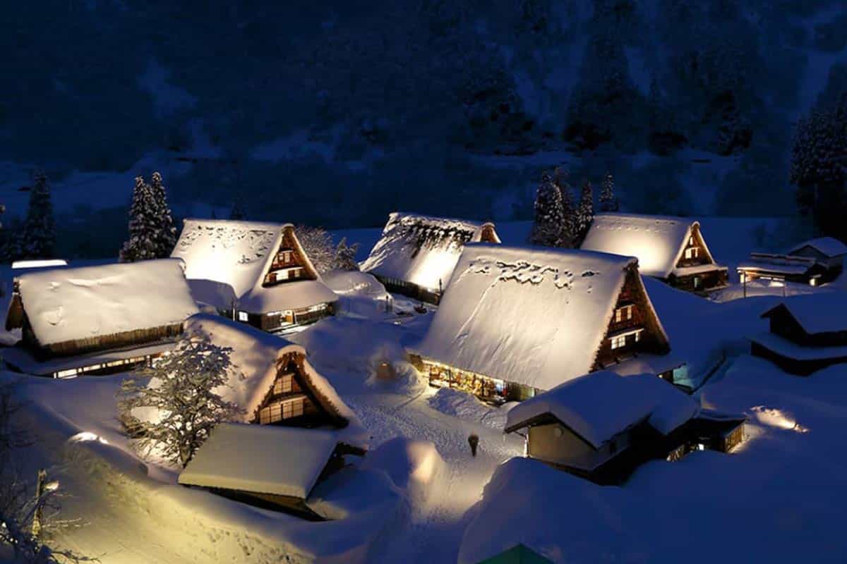 五箇山のライトアップ