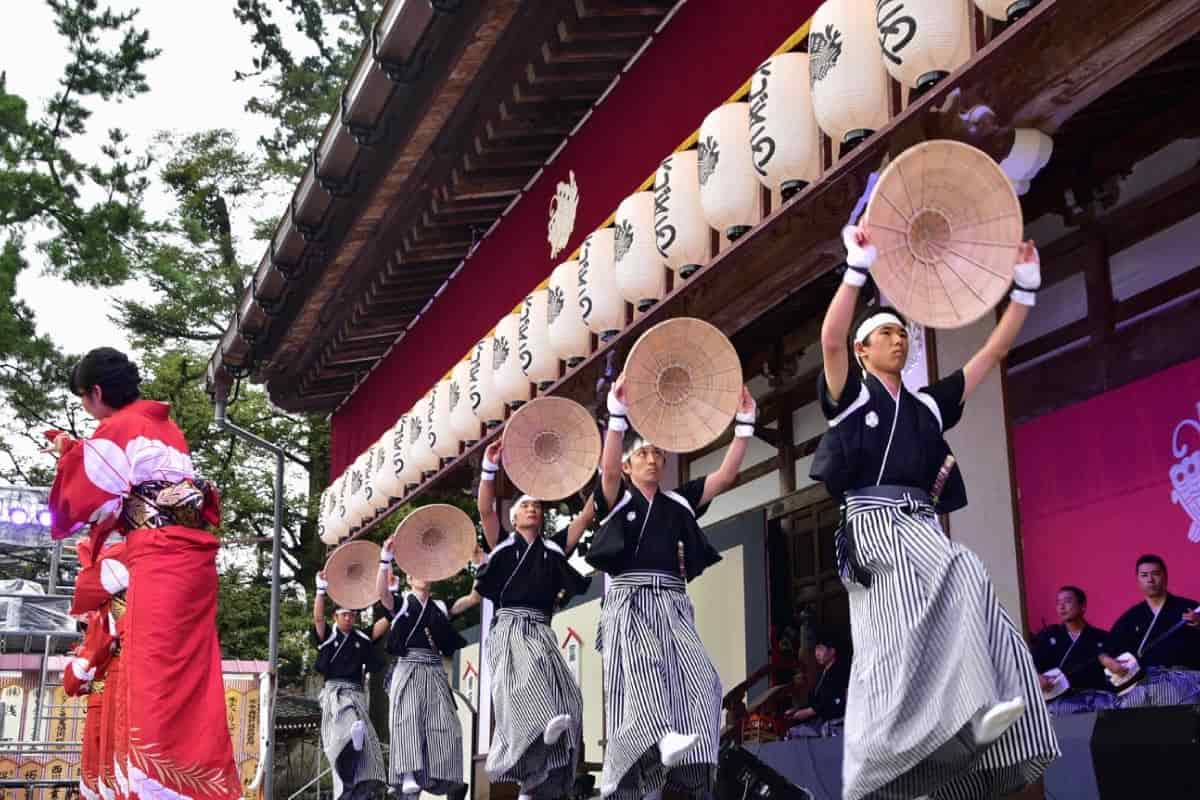 城端むぎや祭